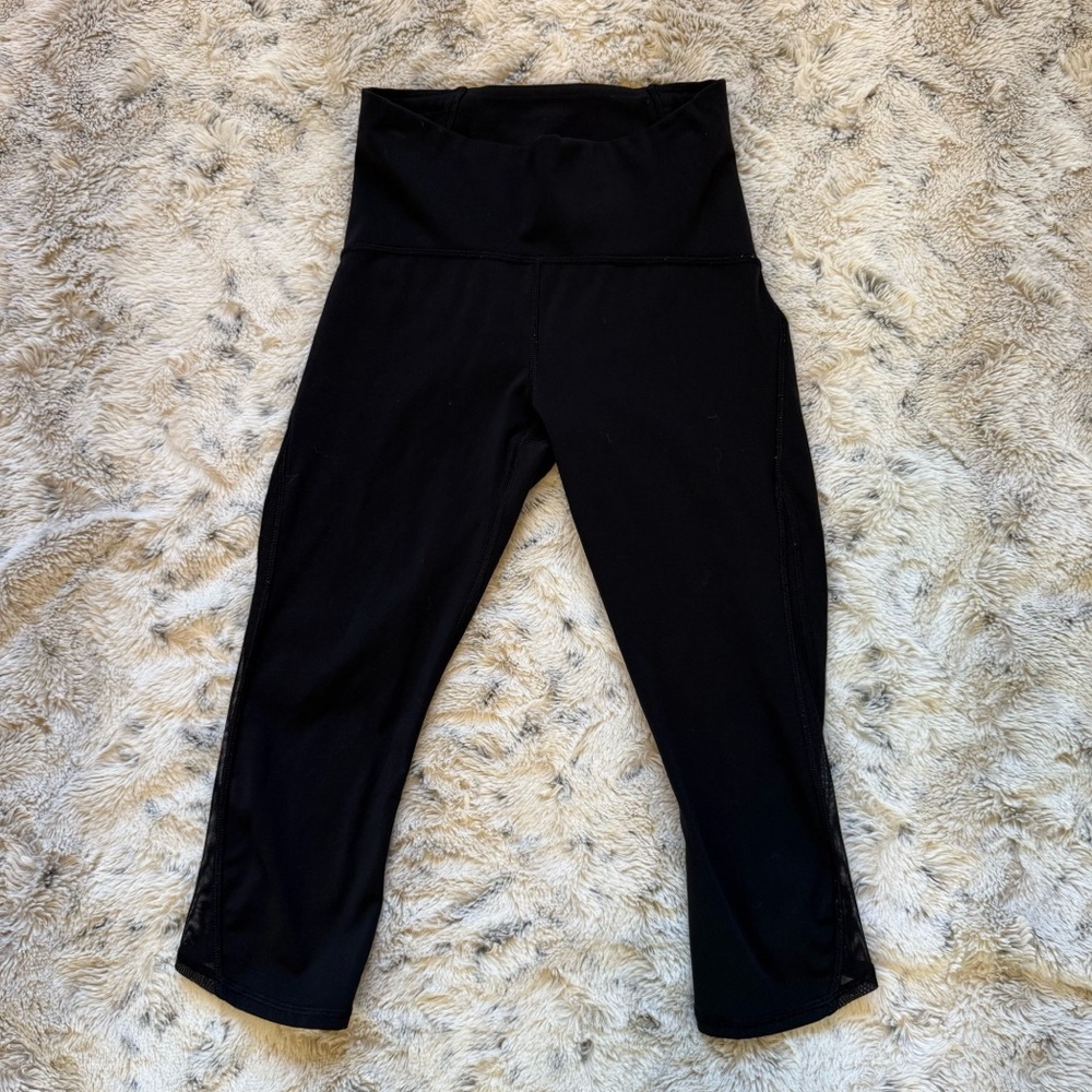 Lululemon‎ Athletica Black crop Leggings